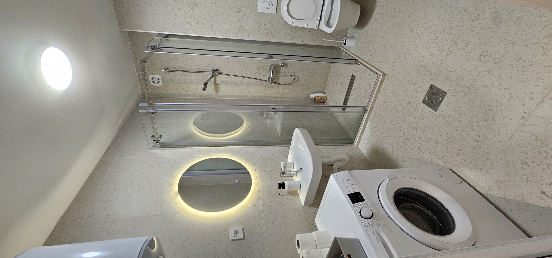 Apartment 6