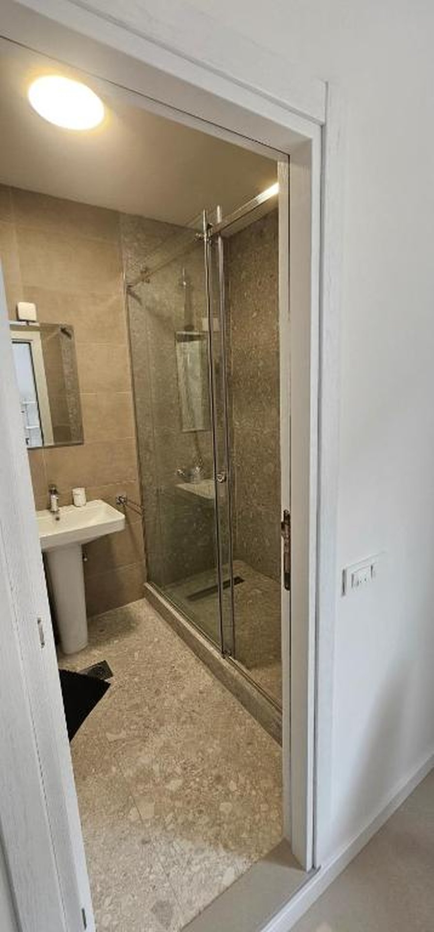 Apartment 9