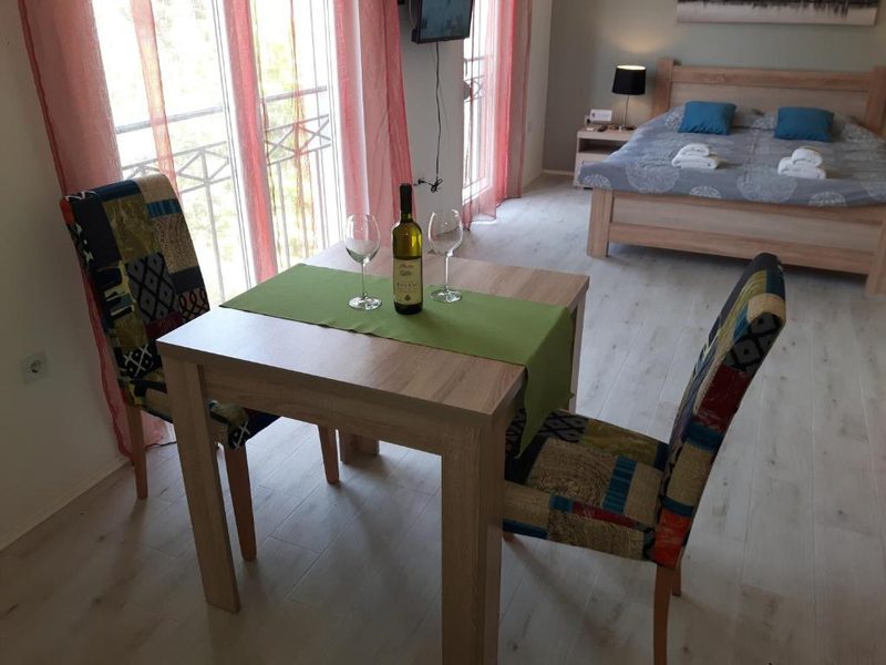 Apartman 4 — fotografija 8